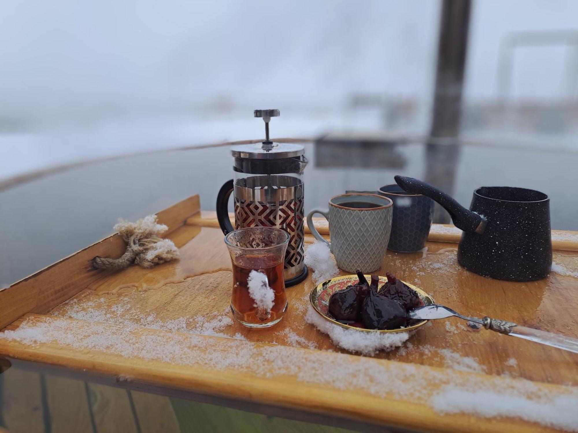 Kazbegi Spa Resort Cottages Eksteriør billede